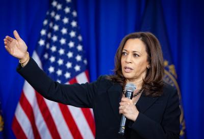 Sprečiti Trampa da zemlju dalje uvuče u sukob: Kamala Haris oštro osudila napad na Iran