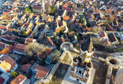 Zemunci radili nešto OGAVNO, a sad im je stigla opomena! Komšiji prekipelo, pa ZAPALIO MREŽE: "Ovo treba da stoji zalepljeno na svakom ulazu u Beogradu"