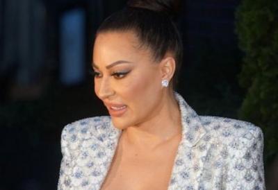 "Sevaju noževi, flaše lete": Ceca otkrila šokantne detalje sa nastupa u Nemačkoj - "Prepala sam se, ne znam šta će da bude"