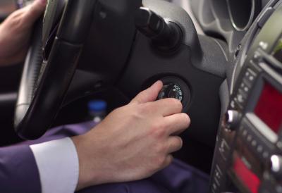 Ove greške prave gotovo svi vozači: Oglasio se "Batut", evo šta je neophodno da znate pre nego što sednete u automobil po ekstremnim vrućinama