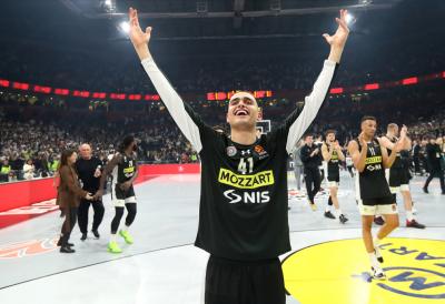 Jam Madar ODUŠEVLJEN ZBOG POVRATKA: "Moram da se uklopim u tim i krenem"