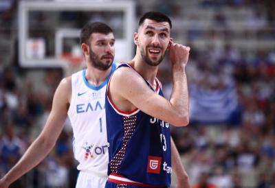 Srbska košarkarska reprezentanca prispela v Rigo pred Evrobasketom