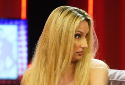 Rada Manojlović odlučila da preseče sa partnerom - postavila mu ozbiljan ultimatum: Ako ovo ne uradi, ništa od nje