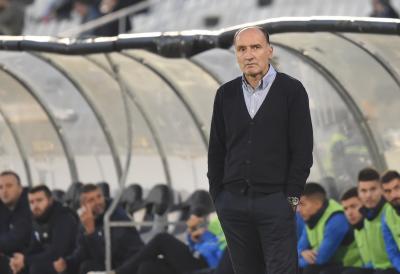 "ŽAO MI JE ZBOG MENE": Čakar se oglasio nakon poraza!