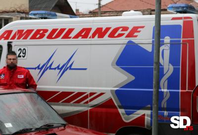 U Leštanima radnik preminuo na licu mesta: Struja nanela teške povrede drugom muškarcu, hitno hospitalizovan