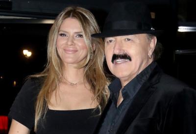 Melina i Džefri stigli u oldtajmeru u opštinu: Obezbeđenje ih štiti, pristup ograničen