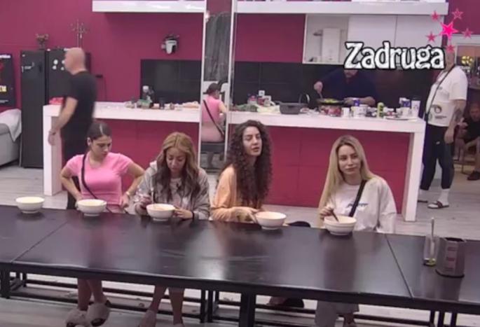 Milica Veselinović, Ana Spasojević, Anđela Đuričić, Aleksandra Nikolić