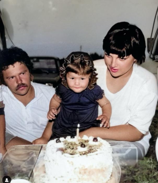 Jelena Karleuša sa majkom i ocem