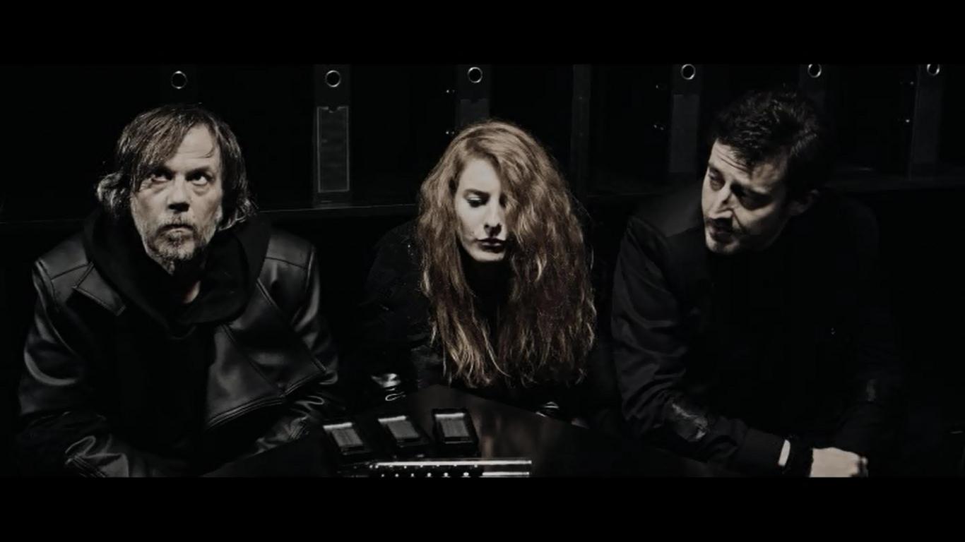 шестнадцать фильм. ведьма 2 фильм корея. абсурдный эксперимент 2022. абсурдный эксперимент фильм 2022 актёры. абсурда фильм 2015.