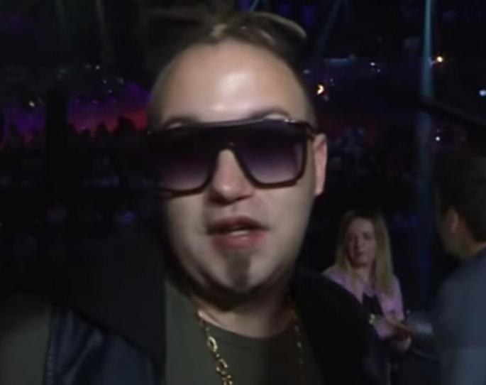 ČEKAJ, JEL SME TO? Rasta pušio MARIHUANU u 