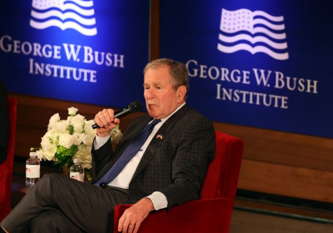 Džordž Buš
