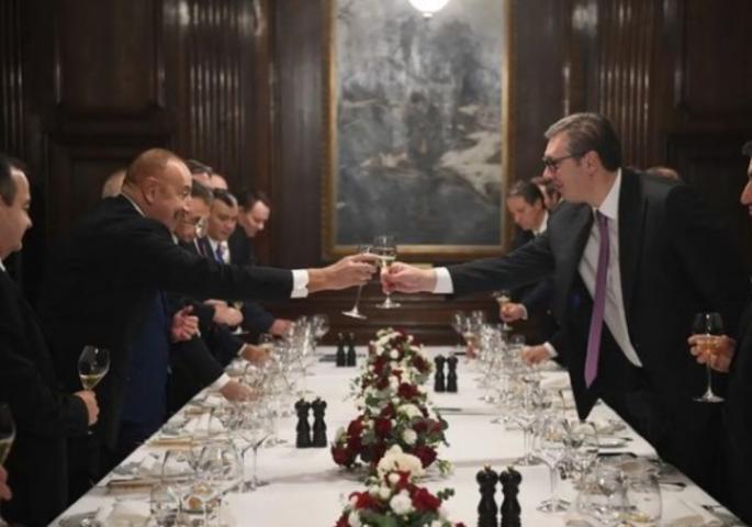 Predsednik Vučić priredio svečani ručak predsedniku Azerbejdžana