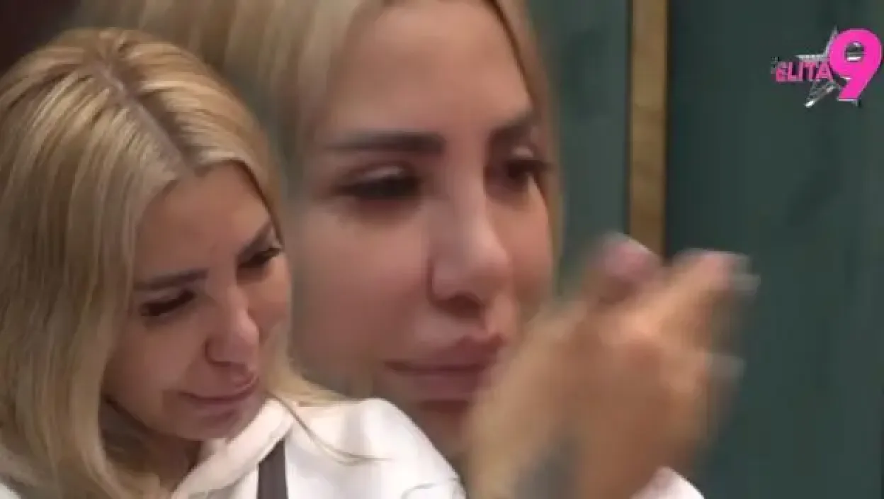 Isplivao bizaran detalj iz Aneline prošlosti - rijaliti zvezda vešto krila ovu informaciju od javnosti (FOTO)