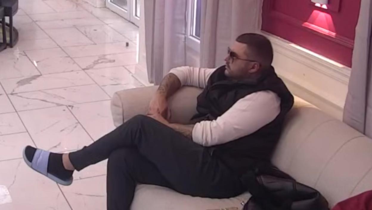 Šok nad šokovima: Asmin sad ljubi OVU elitarku! NIJE Aneli