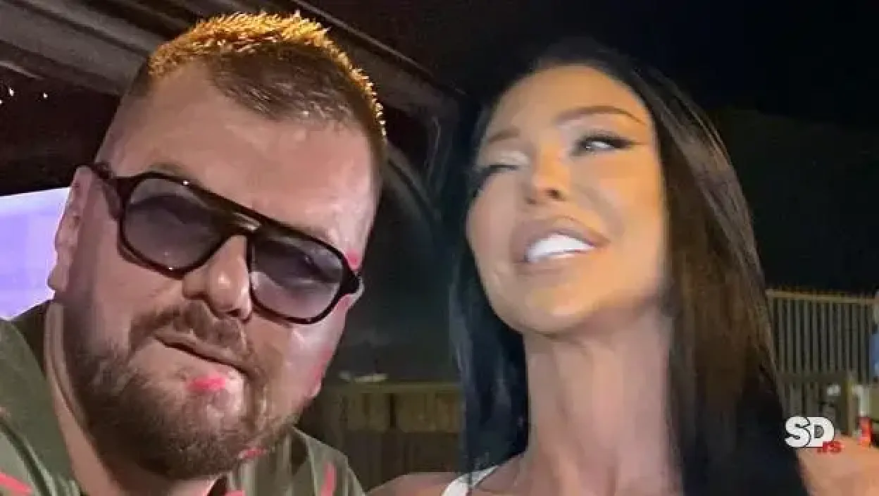 Janjuš napravio lom u Majinoj postelji - pokušao da preuzme kontrolu u krevetu, pa završio sav isprskan (VIDEO)