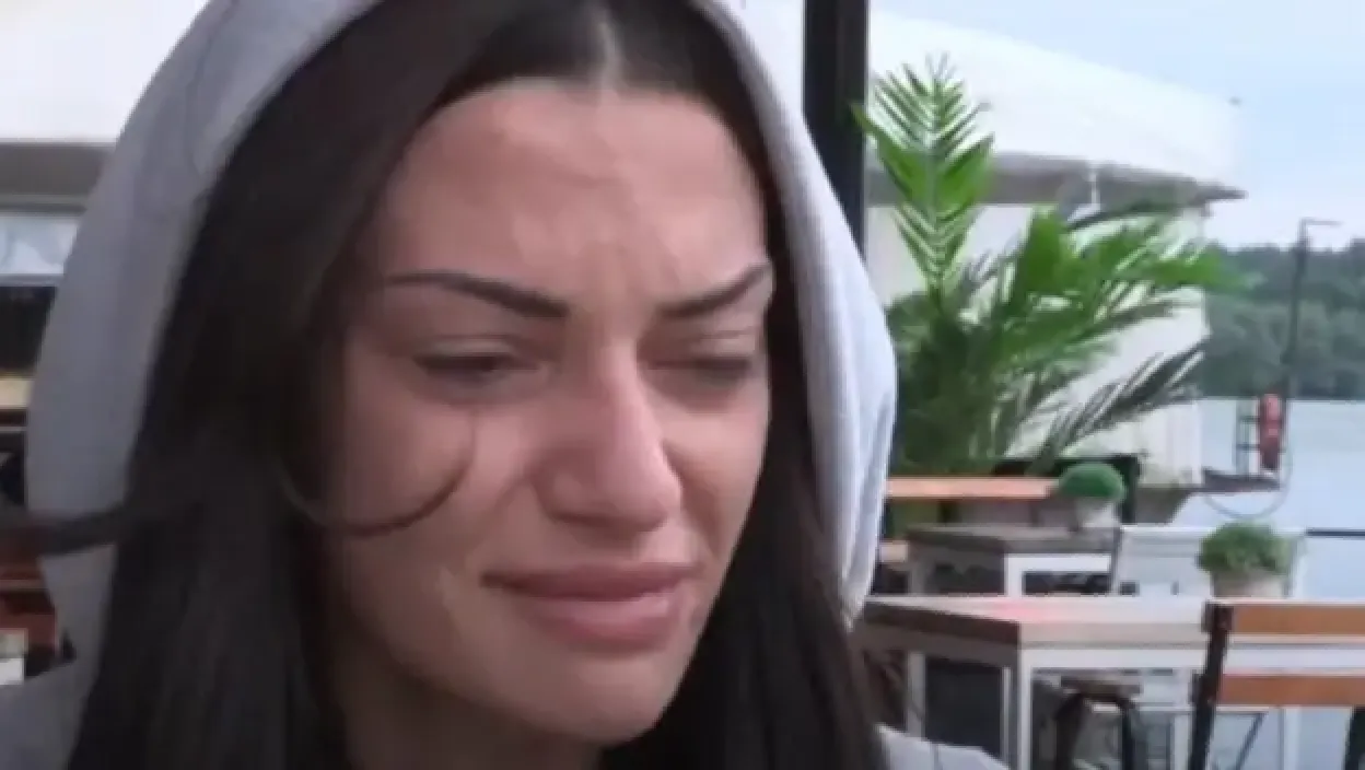 Tara Simov slomljena zbog njene smrti: Bivša rijaliti učesnica se oglasila nakon tragedije
