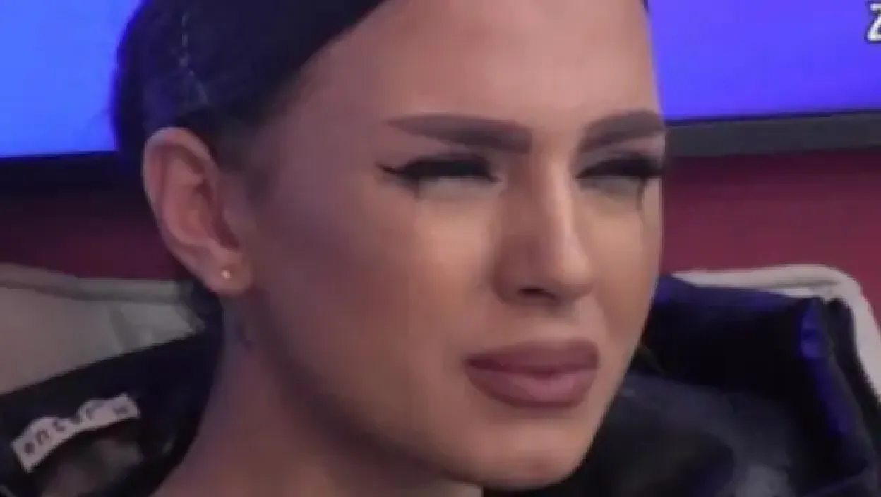 Anita doživela nervni slom - njeni jecaji odzvanjaju Belom kućom: "Nesrećna si..." Veza sa Lukom Vujovićem skroz popucala (VIDEO)