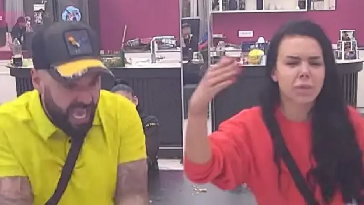 "Je l' treba da se odrekne mene i deteta?" Anita besna zbog Luke i njegovog oca - Vujovićev potez zaprepastio zadrugare