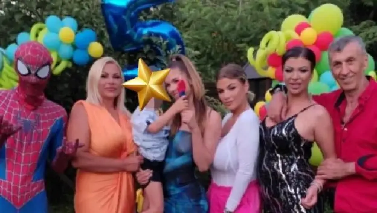 Ovako Kulići proslavljaju Uskrs - Marija pokazala raskošnu prazničnu dekoraciju, jedan detalj zasenio sve (FOTO)