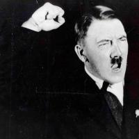 Hitler u jednom od svojih energičnih govora
