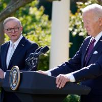 Entoni Albaneze, Džo Bajden