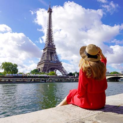 pariz, francuska, ajfelova kula, žena, putovanja, reka, crvena haljina