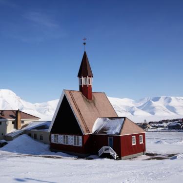  Longyearbyen