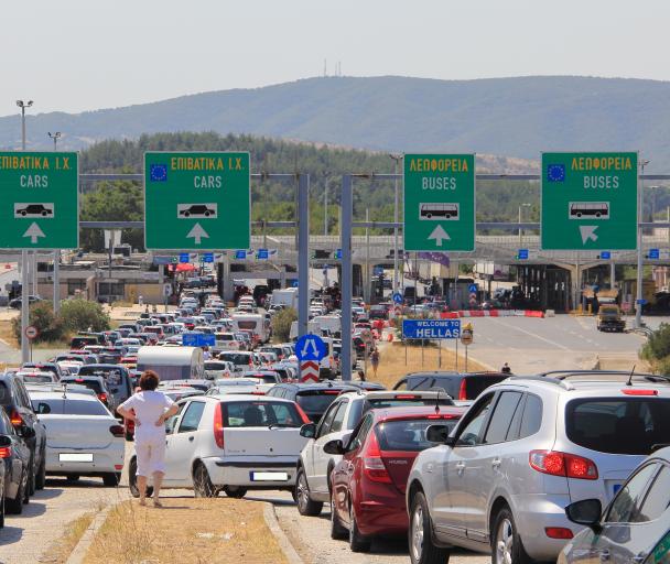 Pasoška kontrola sada izgleda potpuno drugačije: Haos sa EES postaje prošlost, samo jedna stvar pre puta i izbećićete kilometarske kolone i gužve na granici